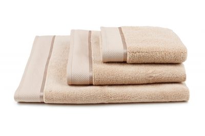 Osuška Star 70x140 cm béžová{% if product.brand.name %} – Svitap{% endif %}