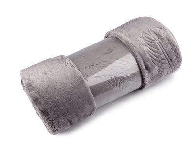 Deka fleece pírka 150x200 cm{% if variant.name %} – 3 šedá{% endif %}