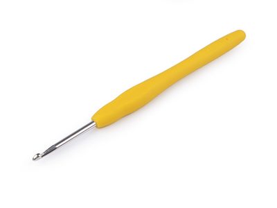 Háček na háčkování se silikonovou rukojetí vel. 2,5; 3; 3,5{% if variant.name %} – 3 (3,5 mm) náhodná barva{% endif %}