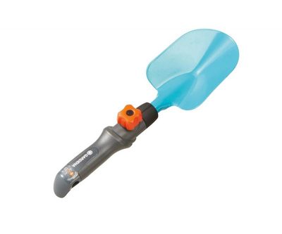 GARDENA Lopata{% if product.brand.name %} – {% endif %}