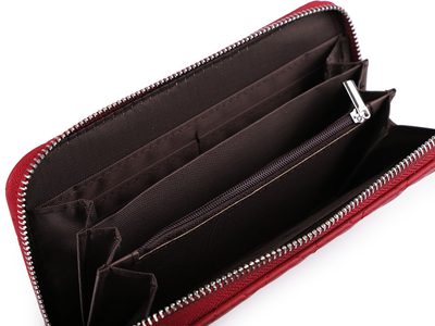 Dámská peněženka / dokladovka prošívaná 10x19 cm{% if product.brand.name %} – Stoklasa{% endif %}