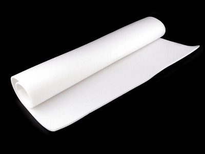 Stabilizační výztuha do tašek a kapsářů Style Vil Freudenberg METRÁŽ{% if product.brand.name %} – Stoklasa{% endif %}