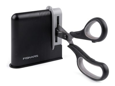 Ostřič nůžek Fiskars{% if product.brand.name %} – Stoklasa{% endif %}