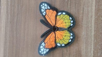 Nažehlovačka motýl velká{% if variant.name %} – oranžová{% endif %}