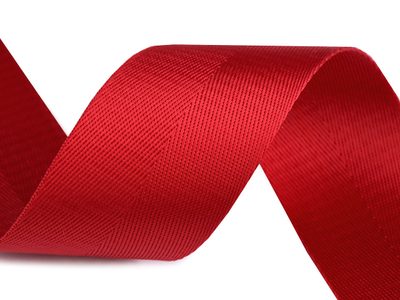 Hladký oboustranný popruh s leskem šíře 50 mm METRÁŽ{% if product.brand.name %} – Stoklasa{% endif %}