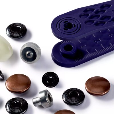 Knoflík stiskací ANORAK 15 mm STAROMĚĎ – fotka 1