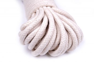 Šnůra pletená BAVLNA režná 10mm návin 20m{% if product.brand.name %} – Galanterka{% endif %}