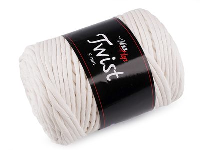Bavlněná pletací příze Twist 500 g{% if variant.name %} – 7 (8171) béžovobílá{% endif %}