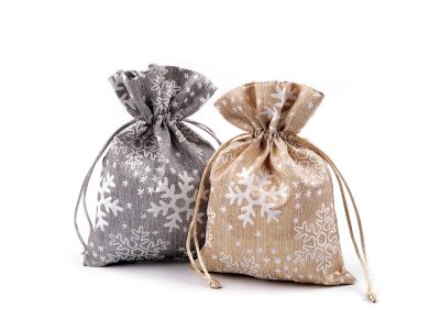 Vánoční dárkový pytlík vločky brokátový 13x18 cm{% if product.brand.name %} – Galanterka{% endif %}