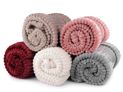 Deka beránek 130x160 cm{% if product.brand.name %} – Stoklasa{% endif %}