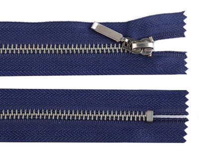 Kovový / mosazný zip šíře 6 mm délka 16 cm (jeansový){% if variant.name %} – 330 modrá tmavá{% endif %}