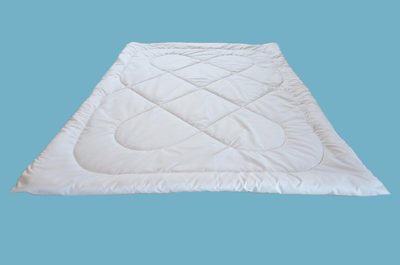 Přikrývka 135x220 cm{% if product.brand.name %} – Olzatex{% endif %}