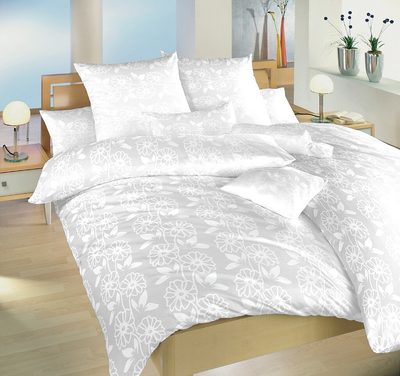 Povlečení damašek Jiřiny bílé 140x200, 70x90 cm{% if product.brand.name %} – Dadka{% endif %}