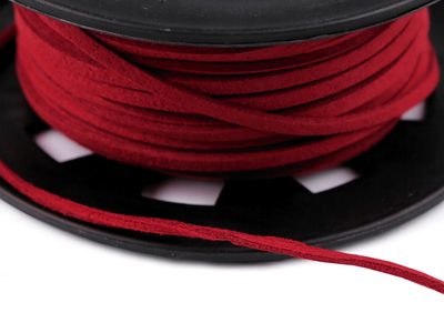 Řemínek imitace kůže šíře 3 mm návin 30 metrů{% if variant.name %} – 7 červená{% endif %}