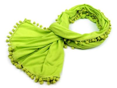 Šála 50x180cm elastická s bambulkami{% if product.brand.name %} – Stoklasa{% endif %}