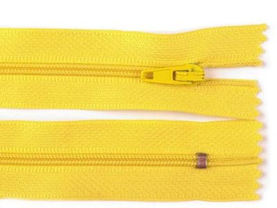 Spirálový zip šíře 3 mm délka 25 cm{% if variant.name %} – 110 žlutá{% endif %}