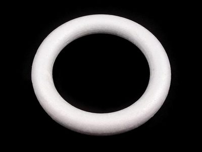 Věnec polystyren Ø20 cm{% if product.brand.name %} – Stoklasa{% endif %}