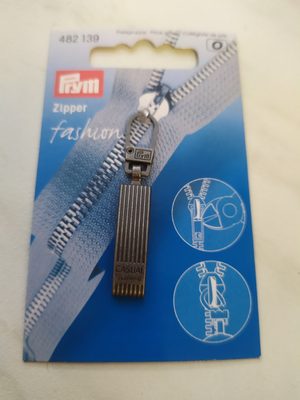 Přívěsek ozdobný k běžci Casual nikl černý{% if product.brand.name %} – Galanterka{% endif %}