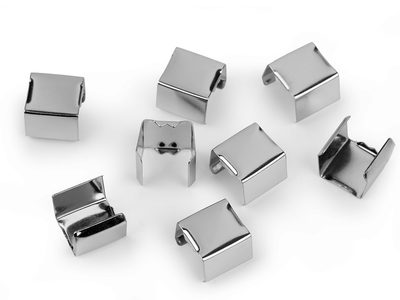 Kovová koncovka na plochou šňůru šíře 10 mm 20 ks{% if product.brand.name %} – Galanterka{% endif %}