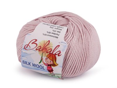 Pletací vlněná, hedvábná příze Babala 50 g{% if variant.name %} – 3 (003) pudrová{% endif %}