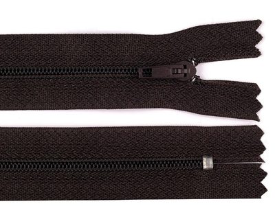 Spirálový zip šíře 3 mm délka 25 cm{% if variant.name %} – 304 hnědá čokoládová{% endif %}