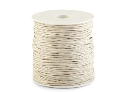 Šňůra bavlněná Ø1,5-2 mm voskovaná návin 80 metrů{% if variant.name %} – 14 režná světlá{% endif %}
