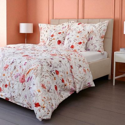 Saténové povlečení LUXURY COLLECTION Luční tanec{% if variant.name %} – 1x 240/200, 2x 70/90cm{% endif %}