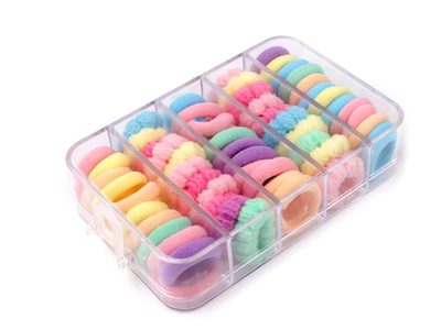 Gumičky do vlasů v boxu{% if product.brand.name %} – Stoklasa{% endif %}