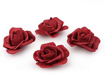 Dekorační pěnová růže Ø4-5 cm 10 kusů{% if variant.name %} – 3 červená{% endif %}
