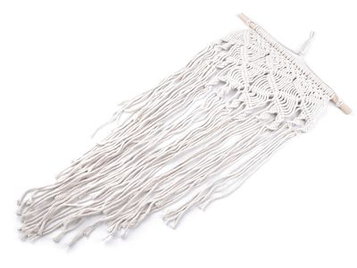 Drhaná dekorace macrame k zavěšení{% if product.brand.name %} – Stoklasa{% endif %}