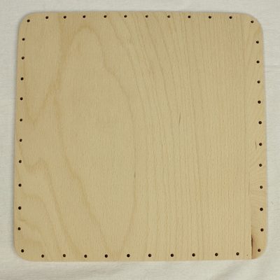 překližka tl.4 mm, čtverec 24x24 cm s otvory 22P2424C - 24x24 cm{% if product.brand.name %} – {% endif %}