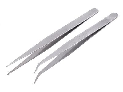 Kovová pinzeta délka 15 cm{% if product.brand.name %} – Stoklasa{% endif %}