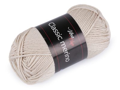 Pletací příze Classic Merino 50 g{% if variant.name %} – 4 (61020) béžová světlá{% endif %}
