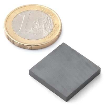 Magnet FE-KV-20-20-03 balení 10 kusů{% if product.brand.name %} – UNIMAGNET{% endif %}