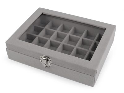 Šperkovnice se skleněným průhledem sametová 15x20x5 cm{% if product.brand.name %} – Stoklasa{% endif %}