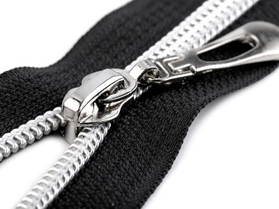Spirálový zip se stříbrnými zoubky šíře 7 mm délka 80 cm{% if product.brand.name %} – Stoklasa{% endif %}