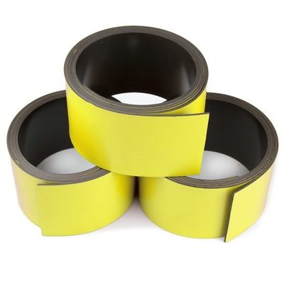 Magnetická páska žlutá 40 x 1 mm balení 3 metry – fotka 2