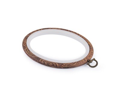 Vyšívací ovál / rámeček k zavěšení 11x13,5 cm{% if product.brand.name %} – Stoklasa{% endif %}