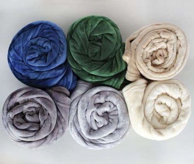 Deka mikroplyš super soft lahvově zelená Polyester, 150/200 cm – fotka 3