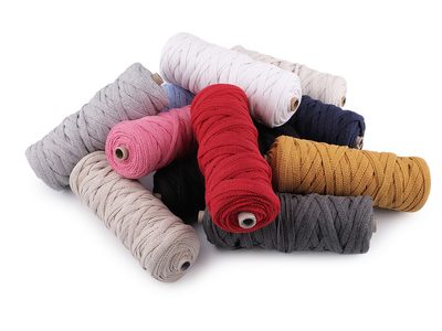 Bavlněná šňůra plochá tkaná / macrame šíře 8 mm návin 50 m{% if product.brand.name %} – Galanterka{% endif %}