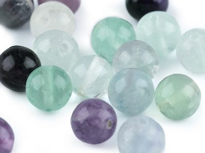 Minerálové korálky Fluorit Ø8 mm 8 kusů{% if product.brand.name %} – Galanterka{% endif %}