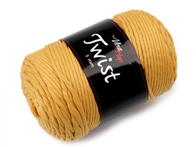 Bavlněná pletací příze Twist 500 g{% if product.brand.name %} – Stoklasa{% endif %}