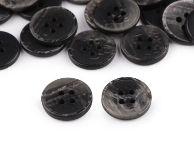 Plastový knoflík s patinou 20 kusů{% if variant.name %} – 2 (28") černá{% endif %}