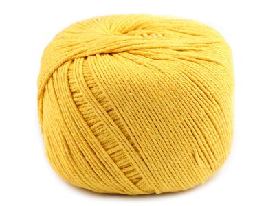 Bavlněná příze / šňůra macramé 550 g{% if variant.name %} – 4 žlutá{% endif %}