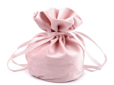 Sametový pytlík / měšec 14x16 cm{% if variant.name %} – 2 pudrová{% endif %}