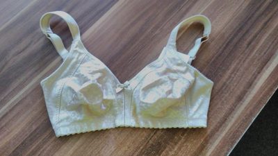 Zmenšovací podprsenka minimizer 5252 tělová – fotka 1