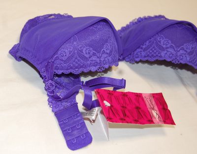 Push-Up Podprsenka V-4050 - Zvýraznění a Komfort – fotka 2