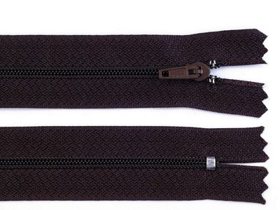 Spirálový zip šíře 3 mm délka 45 cm{% if variant.name %} – 304 hnědá čokoládová{% endif %}