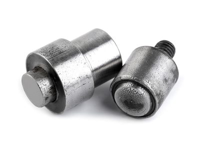 Piston k nýtování průchodek Ø14 mm – fotka 1