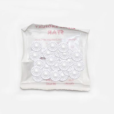 Nitěné knoflíky STAR vel. 24, balení 25 kusů{% if product.brand.name %} – Galanterka{% endif %}
